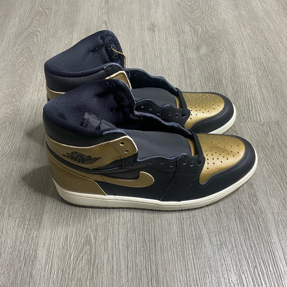 Air Jordan 1 Retro Hi OG Black Gold Mens Shoe Size 8 Gold DZ5485-071 NWT - Picture 12 of 16